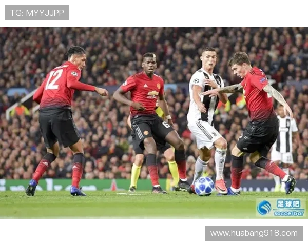 曼联客场球迷信息抽查引发工作人员不满与争议